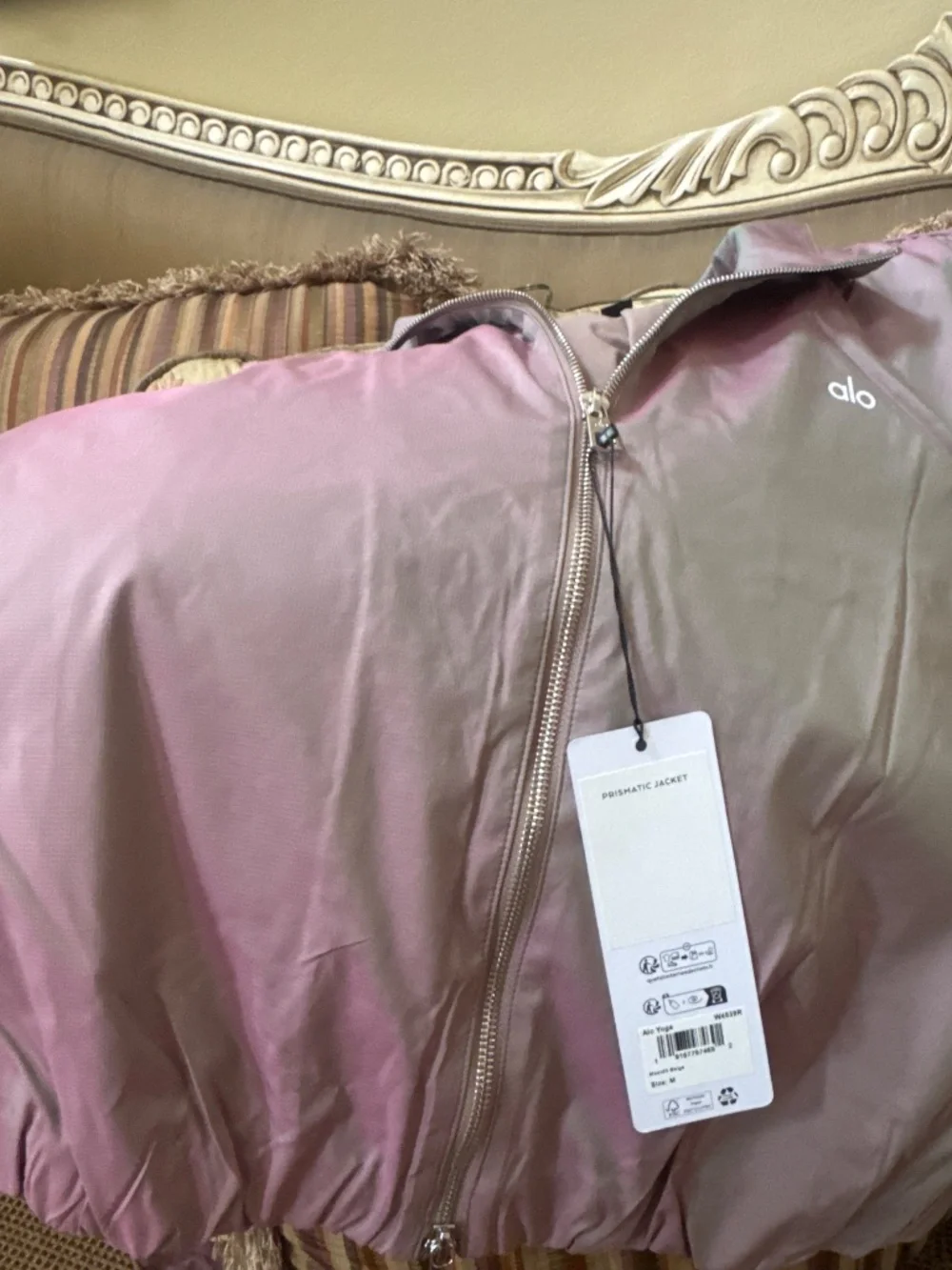 ALO Yoga Prismatic Jacket Pink Moonlight Medium